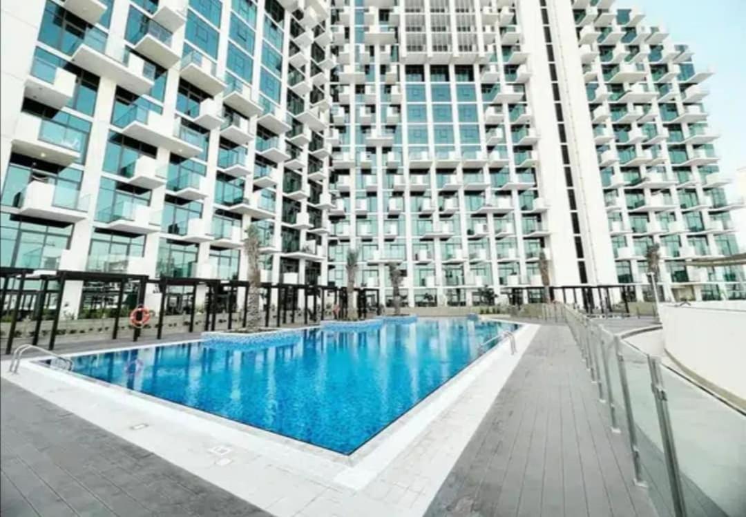 Apartment 1017 Modern In Prime Location Pool View *